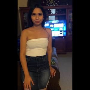 Meet your Posher, Leylany